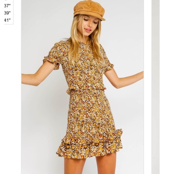 Floral Smocked Dress - Picture 2 of 5